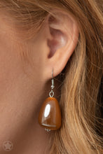 Cargar imagen en el visor de la galería, In Good Glazes Black/ Blue/ Peach Necklace