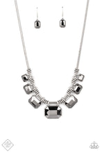 Cargar imagen en el visor de la galería, Urban Extravagance Silver Necklace
