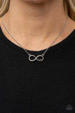 Cargar imagen en el visor de la galería, Forever Your (Mother) Copper/ White Necklace