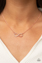 Cargar imagen en el visor de la galería, Forever Your (Mother) Copper/ White Necklace