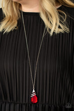 Cargar imagen en el visor de la galería, Demandingly Diva Red Necklace