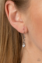 Load image into Gallery viewer, Razor-Sharp Refinement Blue/ White Necklace