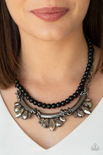 Load image into Gallery viewer, Bow Before The Queen Black Necklace