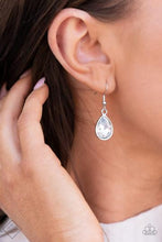 Cargar imagen en el visor de la galería, I Want It All White Necklace