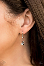 Cargar imagen en el visor de la galería, Pushing Your LUXE White Necklace