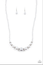 Load image into Gallery viewer, Soho Sweetheart Silver Pearl Necklace