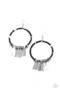 Garden Chimes Black Earring