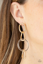 Load image into Gallery viewer, Talk In Circles Gold/ White Earring
