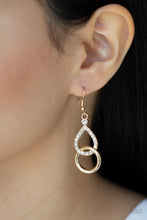 Cargar imagen en el visor de la galería, Red Carpet Couture Gold Earring
