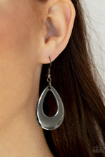 Load image into Gallery viewer, All Allure, All The Time Black Earring
