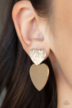 Load image into Gallery viewer, Heart-Racing Refinement Gold Earring
