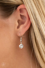 Cargar imagen en el visor de la galería, What A Gem White Necklace
