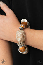 Load image into Gallery viewer, Glaze of Glory Black/ Blue/ Peach Bracelet
