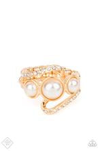 Load image into Gallery viewer, Posh Progression Gold Pearl Ring
