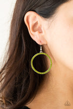 Load image into Gallery viewer, Stoppin Traffic Green Earring
