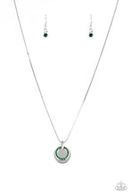 Cargar imagen en el visor de la galería, Front and CENTERED Green Necklace
