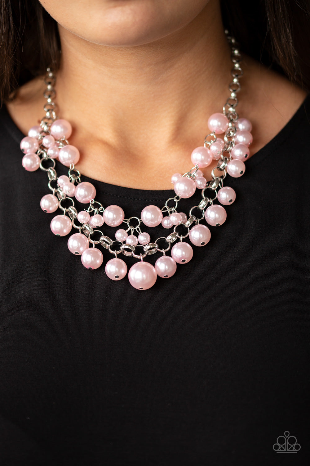 BALLROOM Service Pink Necklace