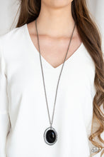 Cargar imagen en el visor de la galería, Harbor Harmony Black Necklace
