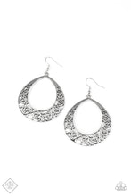 Load image into Gallery viewer, Vineyard Venture Silver Earring
