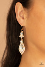 Load image into Gallery viewer, Fully Flauntable Gold Earring
