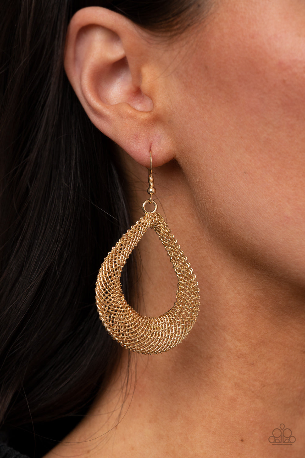 A Hot MESH Gold Earring