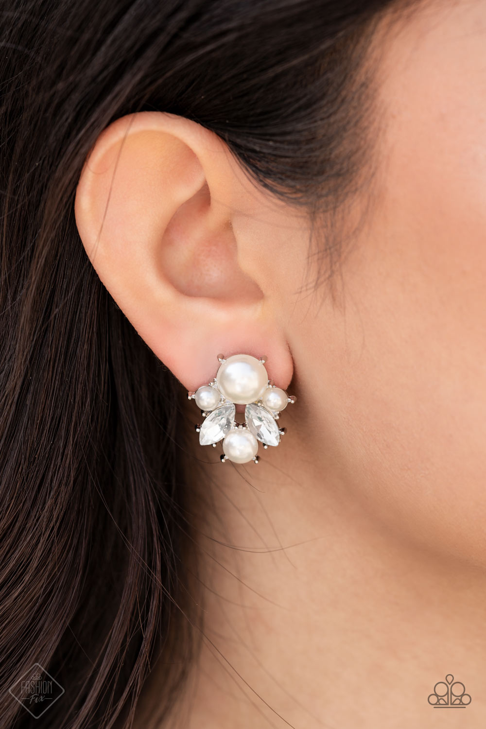 Royal Reverie White Pearl Earring