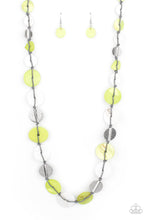 Cargar imagen en el visor de la galería, Seashore Spa Green Necklace
