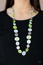 Cargar imagen en el visor de la galería, Seashore Spa Green Necklace
