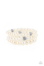 Load image into Gallery viewer, Here Comes The Heiress White Pearl Bracelet
