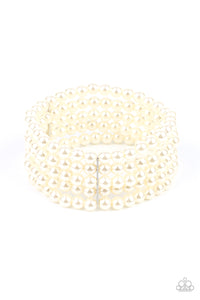 A Pearly Affair White Bracelet