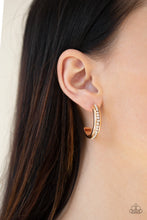 Cargar imagen en el visor de la galería, 5th Avenue Fashionista Gold Earring
