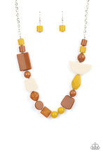 Cargar imagen en el visor de la galería, Tranquil Trendsetter Yellow Necklace
