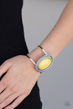 Load image into Gallery viewer, Desert Aura Black/ Yellow Bracelet
