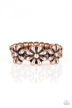 Cargar imagen en el visor de la galería, Daisy Dapper Copper Ring
