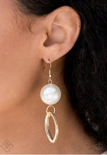 Load image into Gallery viewer, Big Spender Shimmer Gold Earring
