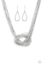 Cargar imagen en el visor de la galería, Knotted Knockout Silver Necklace
