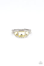 Cargar imagen en el visor de la galería, Royal Riches Yellow Ring
