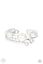 Load image into Gallery viewer, Total SAIL Out White Pearl Bracelet
