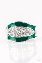 Cargar imagen en el visor de la galería, Trending Treasure Green Ring
