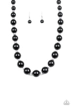 Cargar imagen en el visor de la galería, Uptown Heiress Black Pearl Necklace
